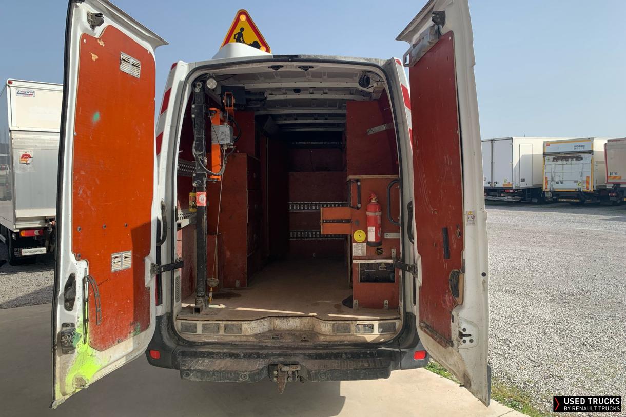 Renault Trucks Master 145