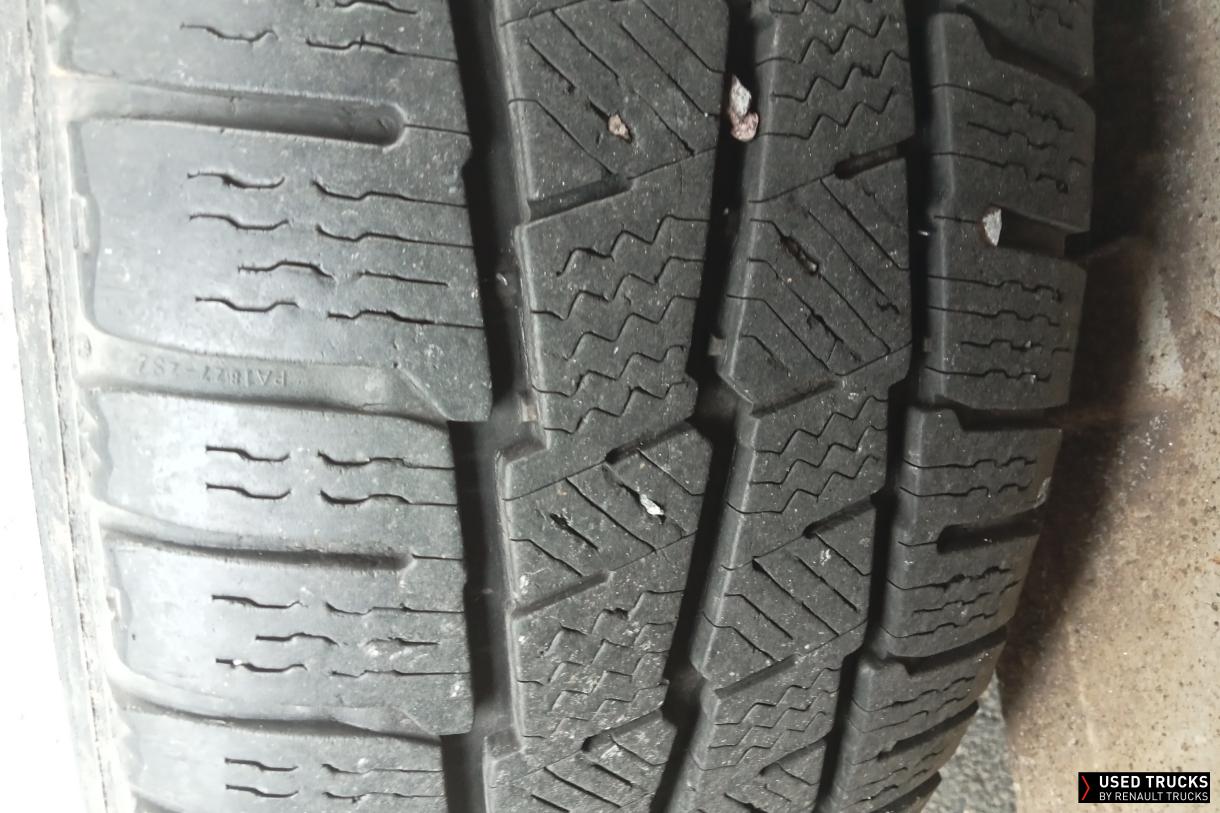 Renault Trucks Master 145