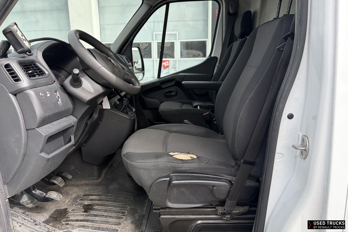 Renault Trucks Master 145