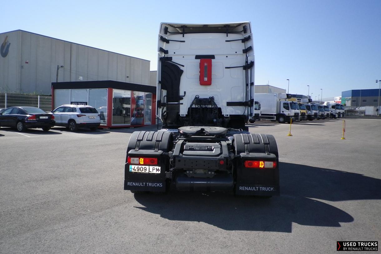 Renault Trucks T 520
