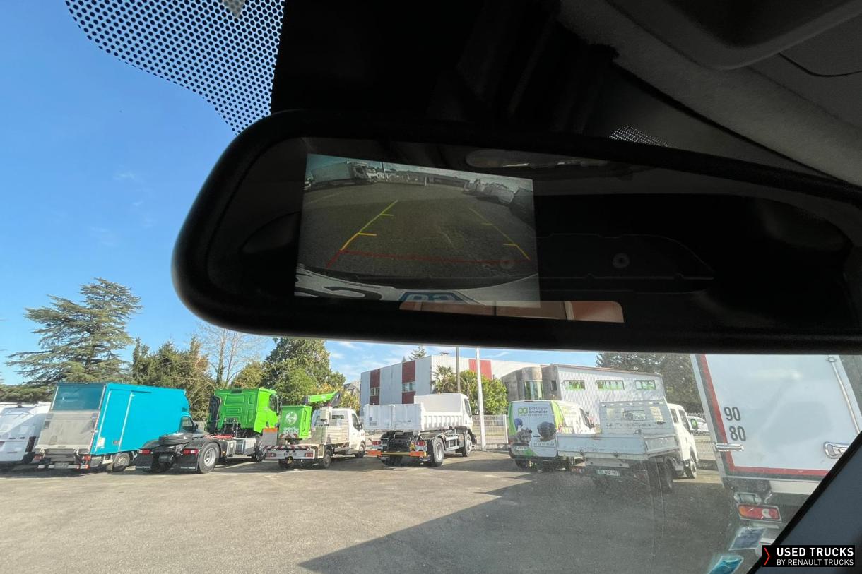 Renault Trucks Master 135