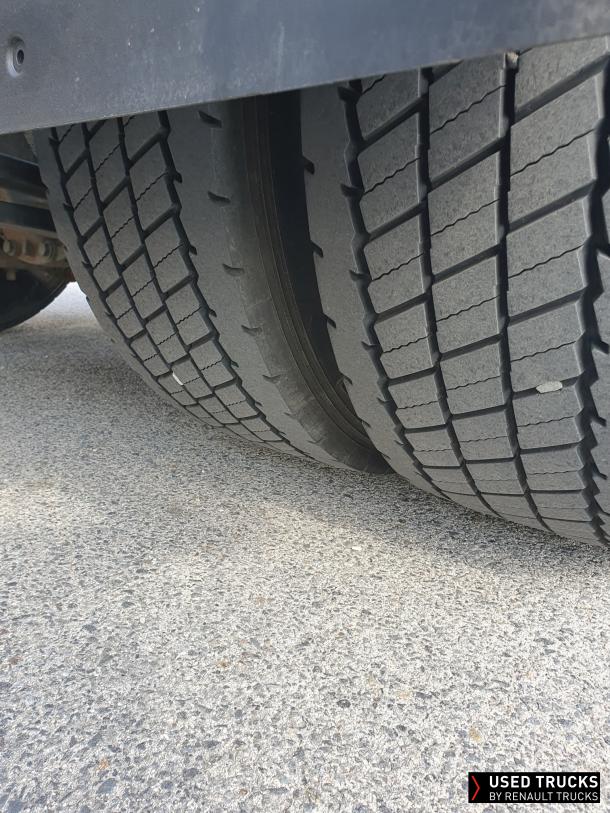 Renault Trucks T 440