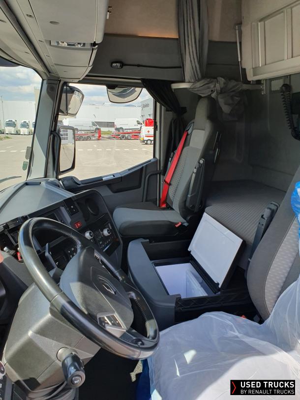 Renault Trucks T High 
