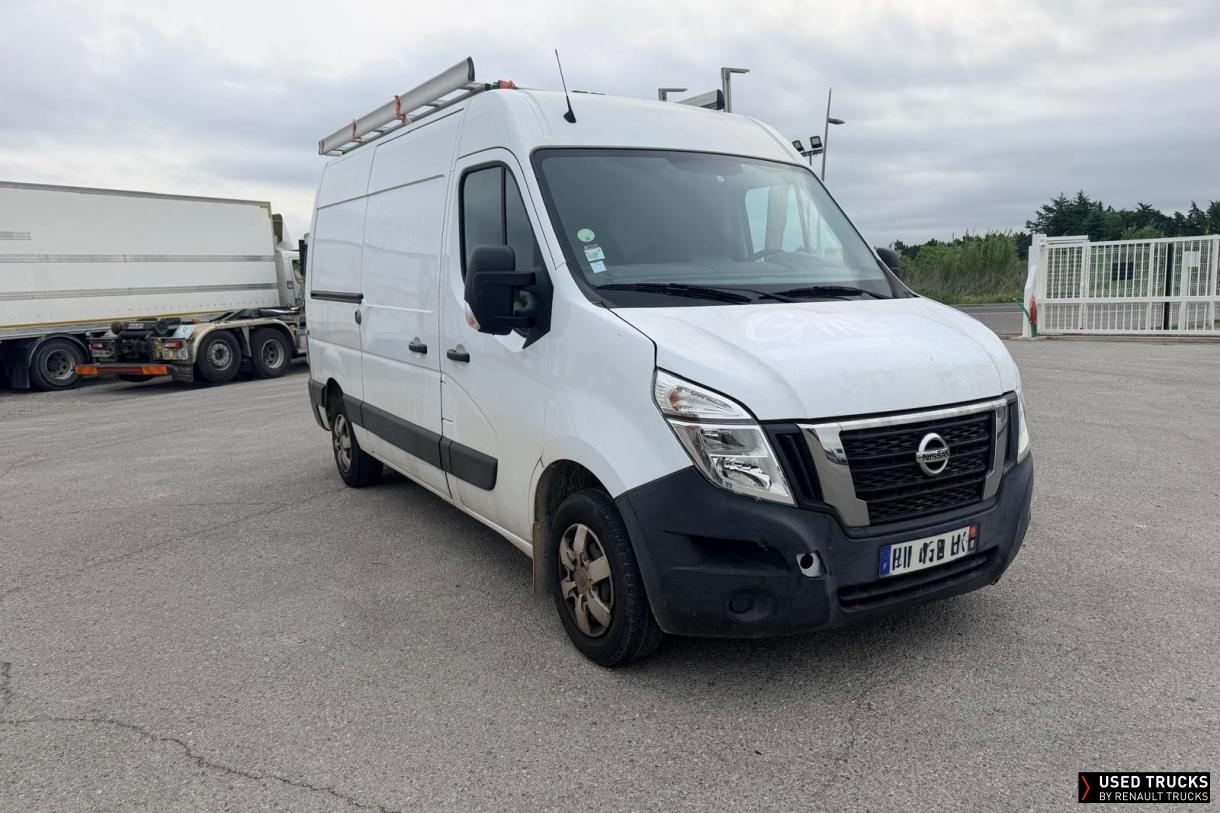 Nissan NV400 135