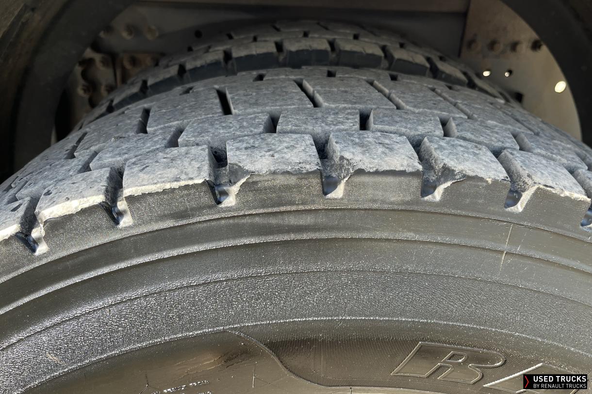 Renault Trucks D Wide 280