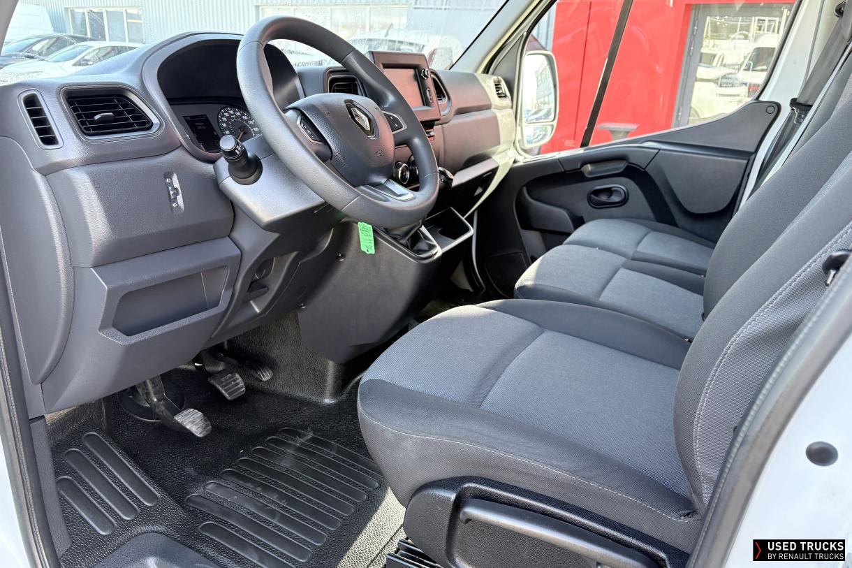 Renault Master 145