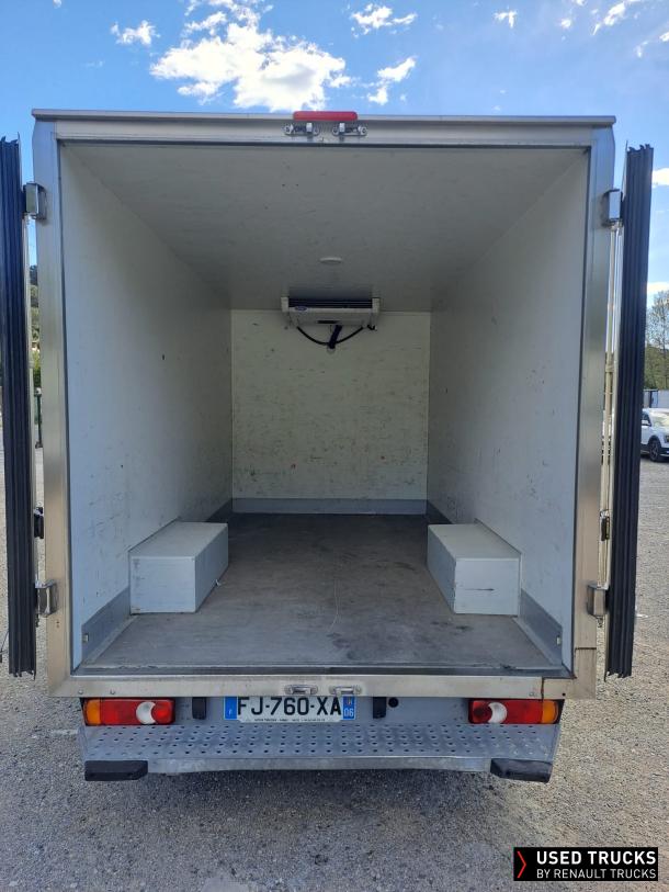 Renault Trucks Master 145