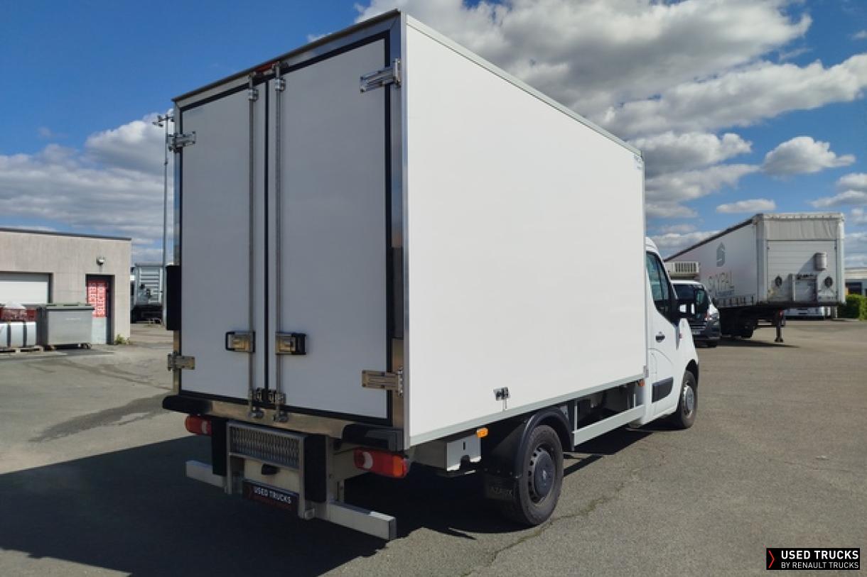 Renault Trucks Master 130