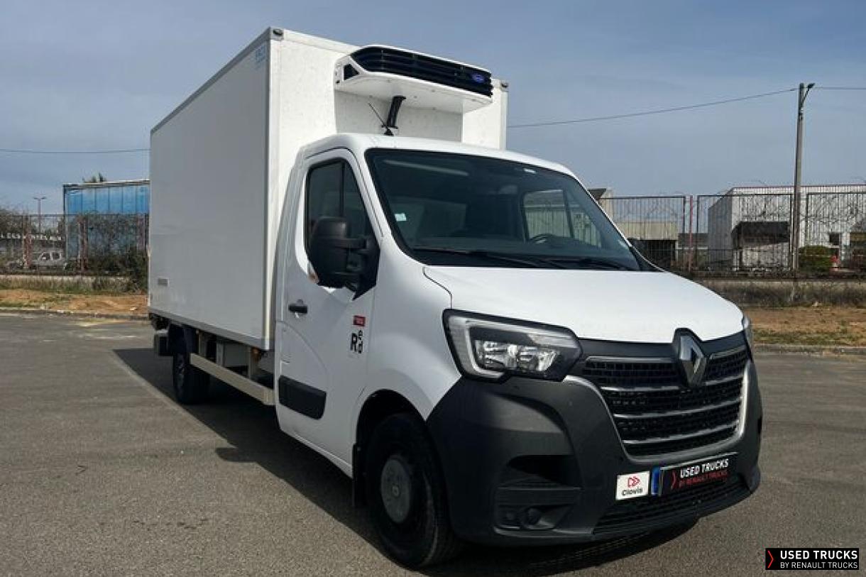 Renault Trucks Master 145