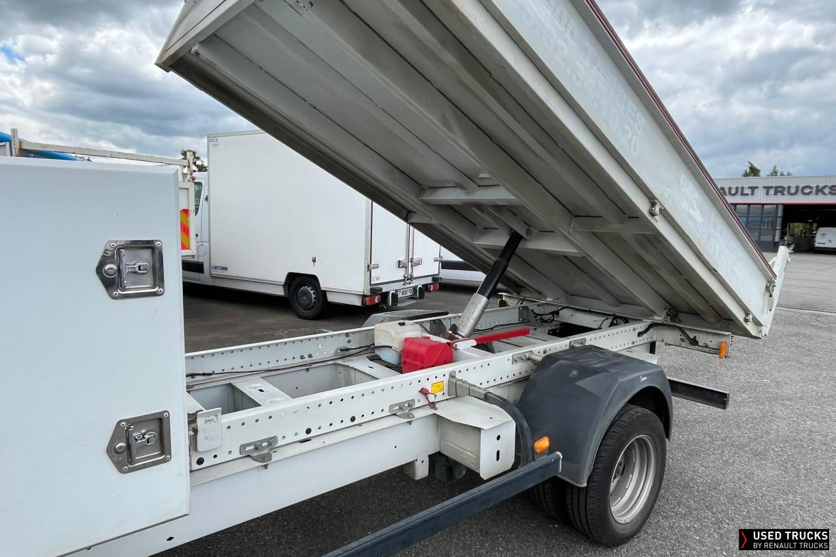 Renault Trucks Master 145
