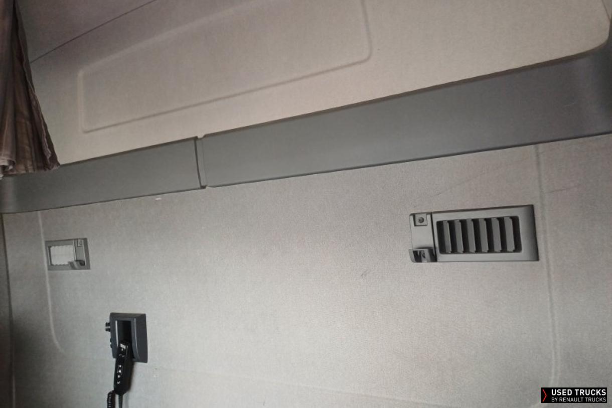 Renault Trucks T 480