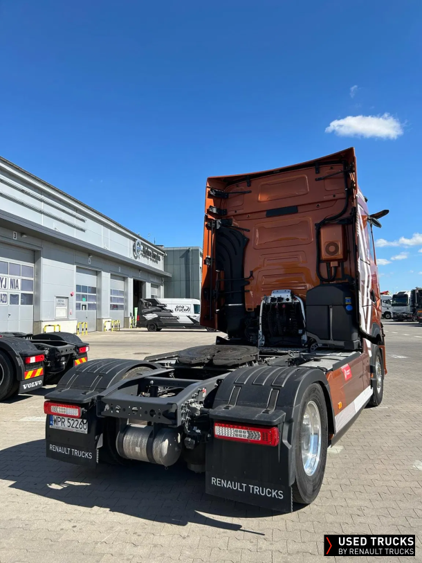 Renault Trucks T High 