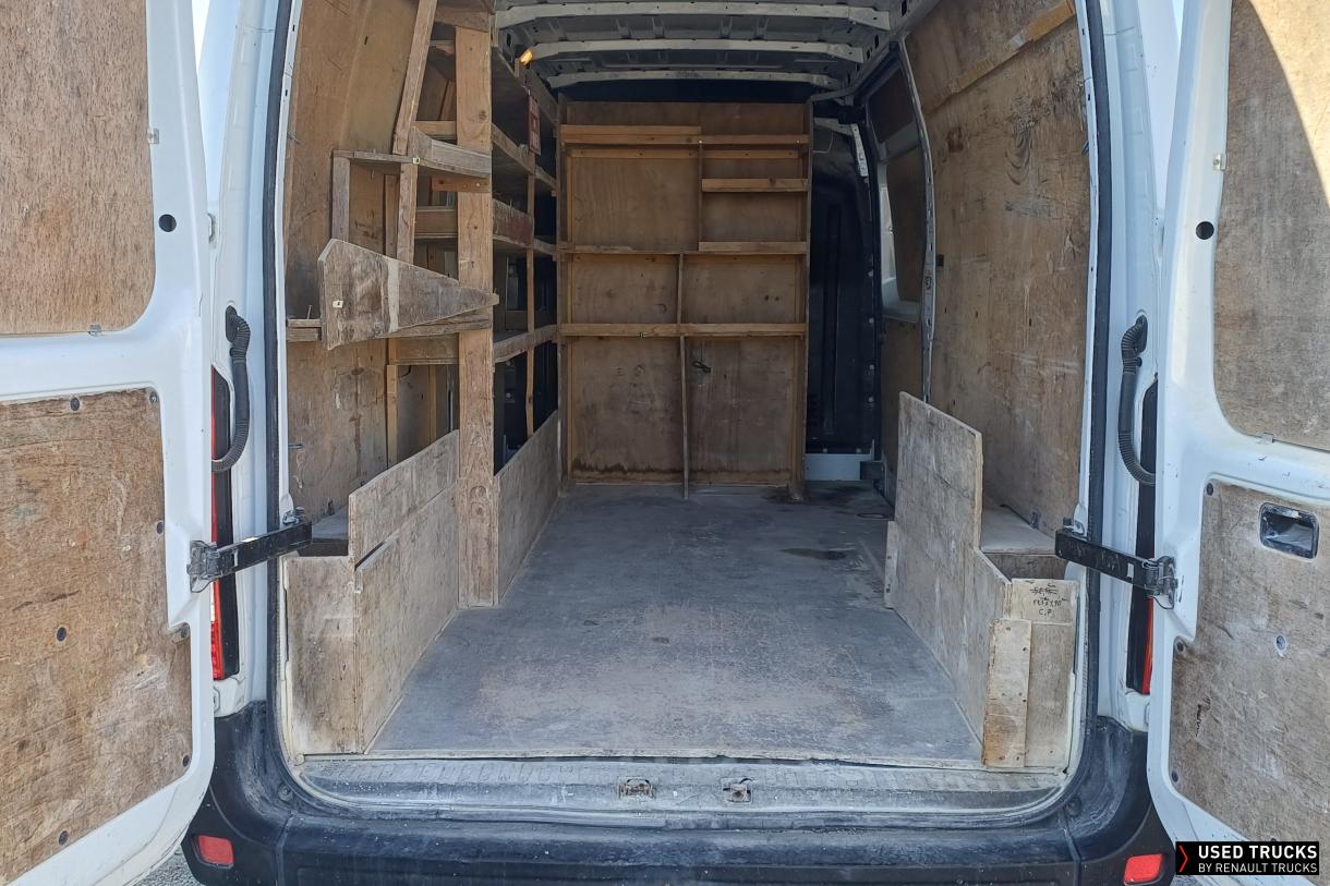 Renault Trucks Master 130