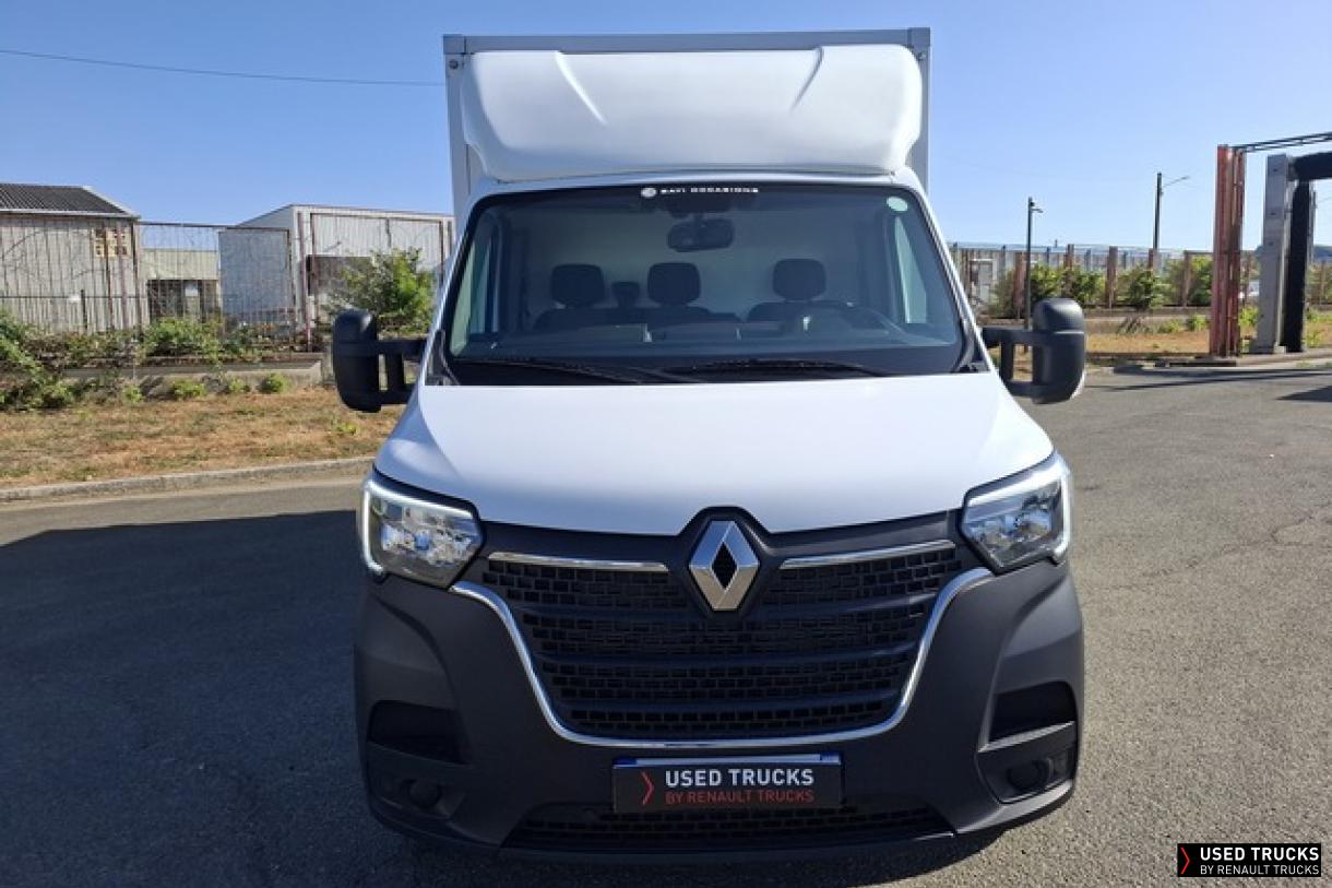 Renault Master 145