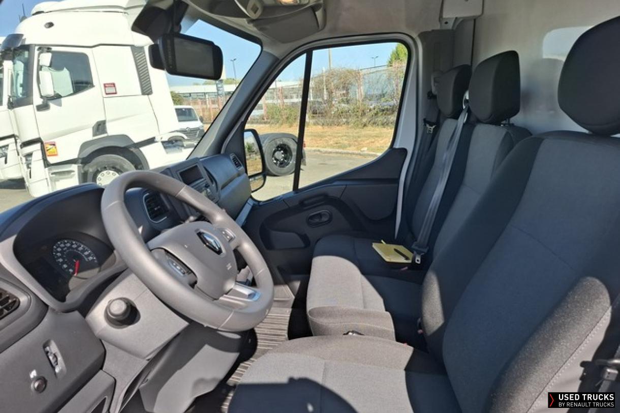 Renault Master 145