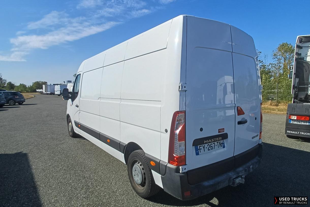 Renault Trucks Master 145