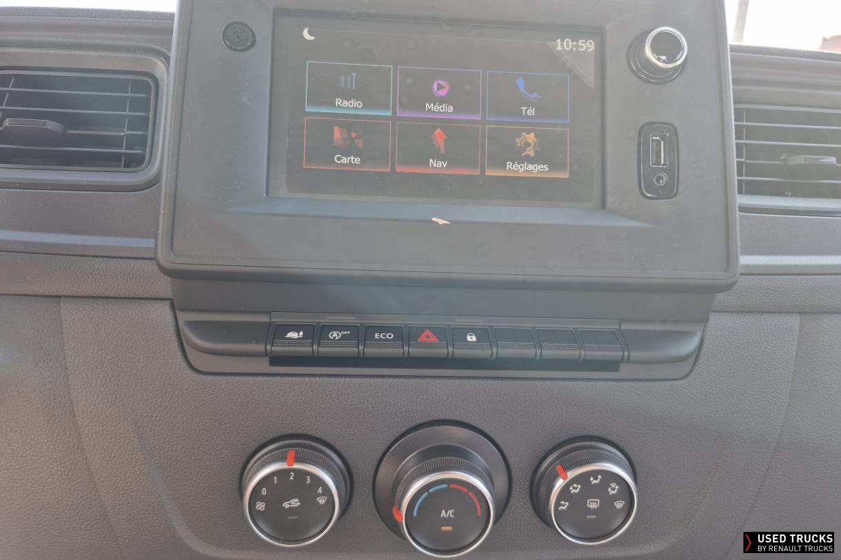 Renault Master 145
