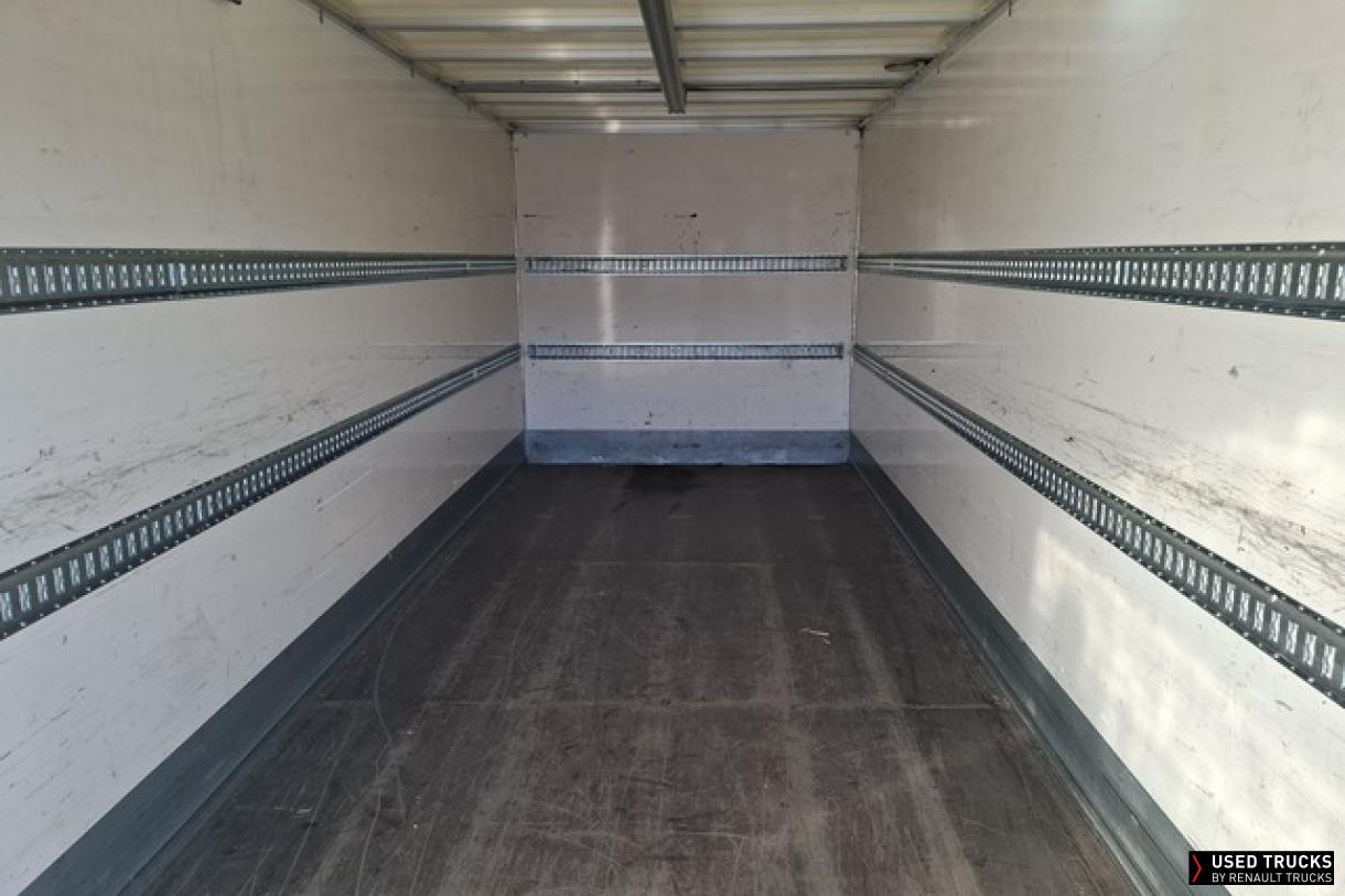 Renault Trucks D 210