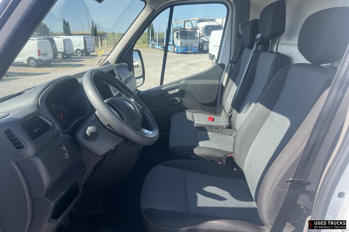 Renault Trucks Master 135
