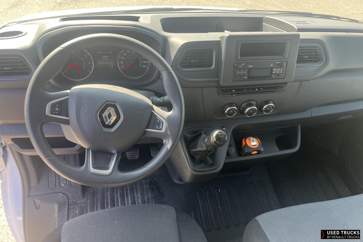 Renault Trucks Master 135