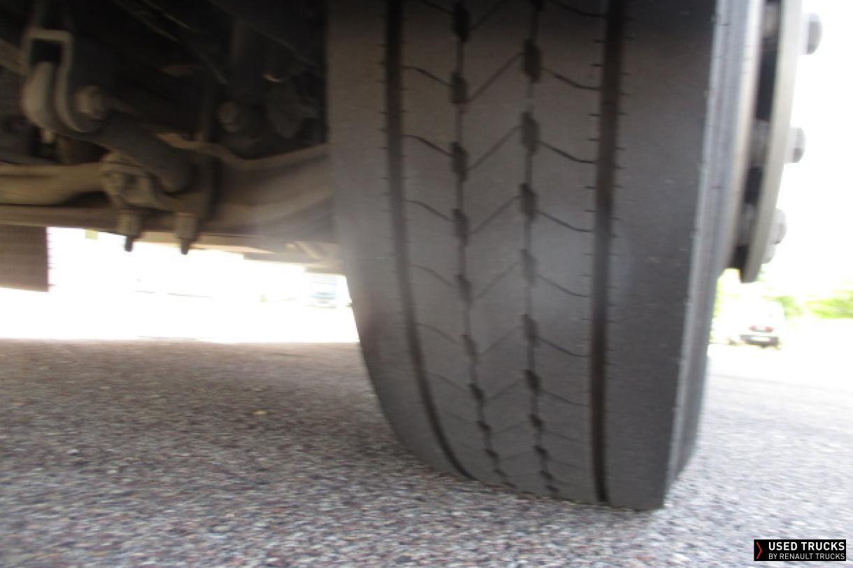 Renault Trucks D 280