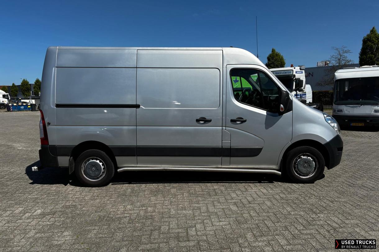 Renault Trucks Master 150