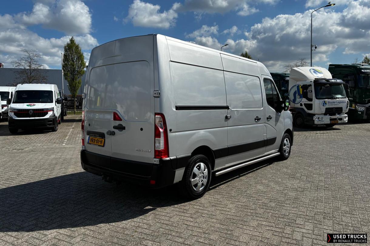 Renault Trucks Master 130