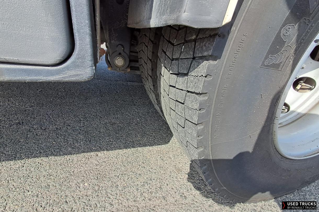 Renault Trucks D Wide 380