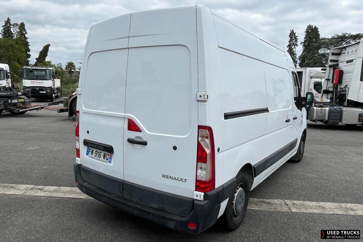 Renault Trucks Master 135