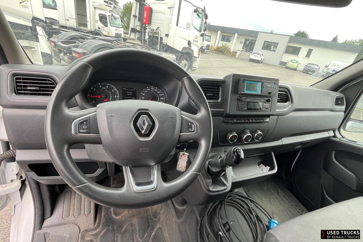 Renault Trucks Master 135