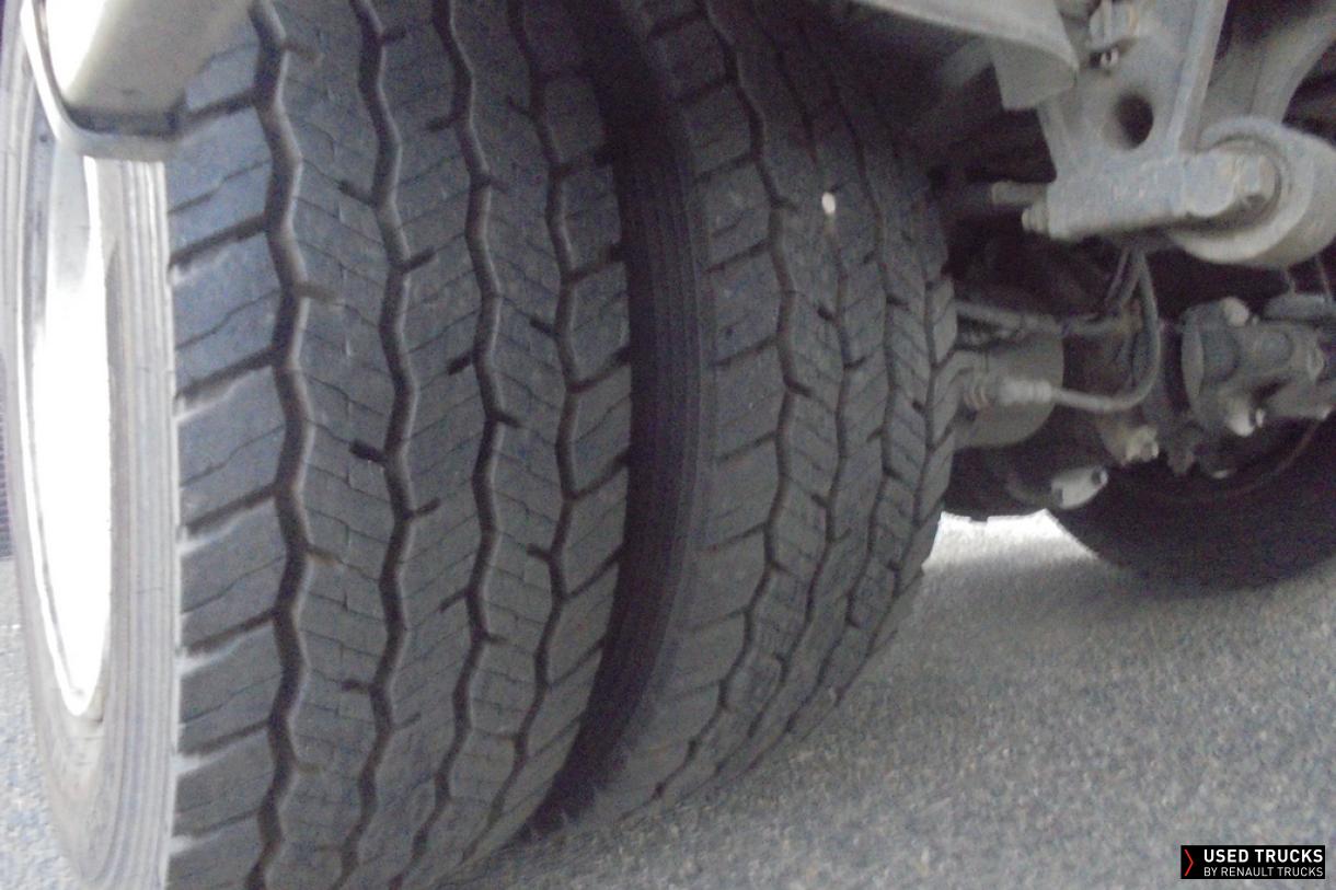 Renault Trucks D 210