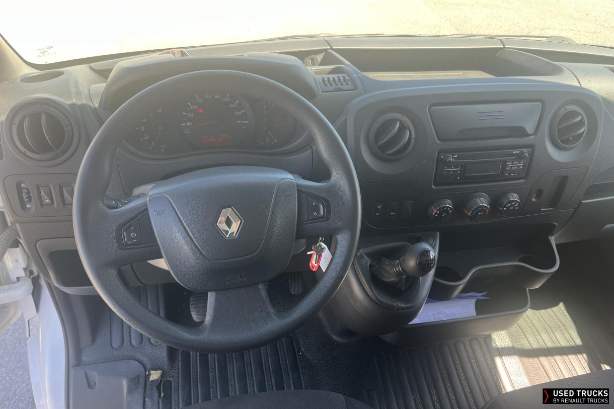 Renault Trucks Master 130