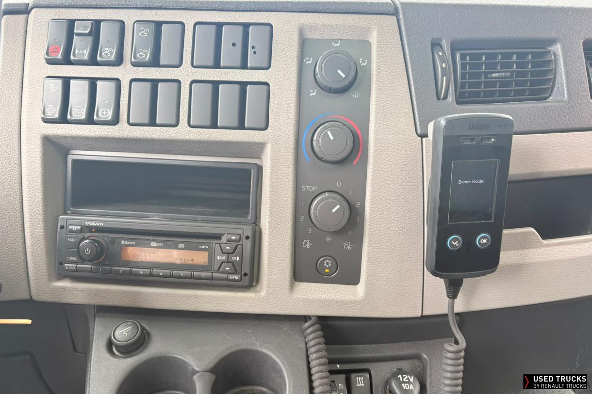 Volvo FL 240