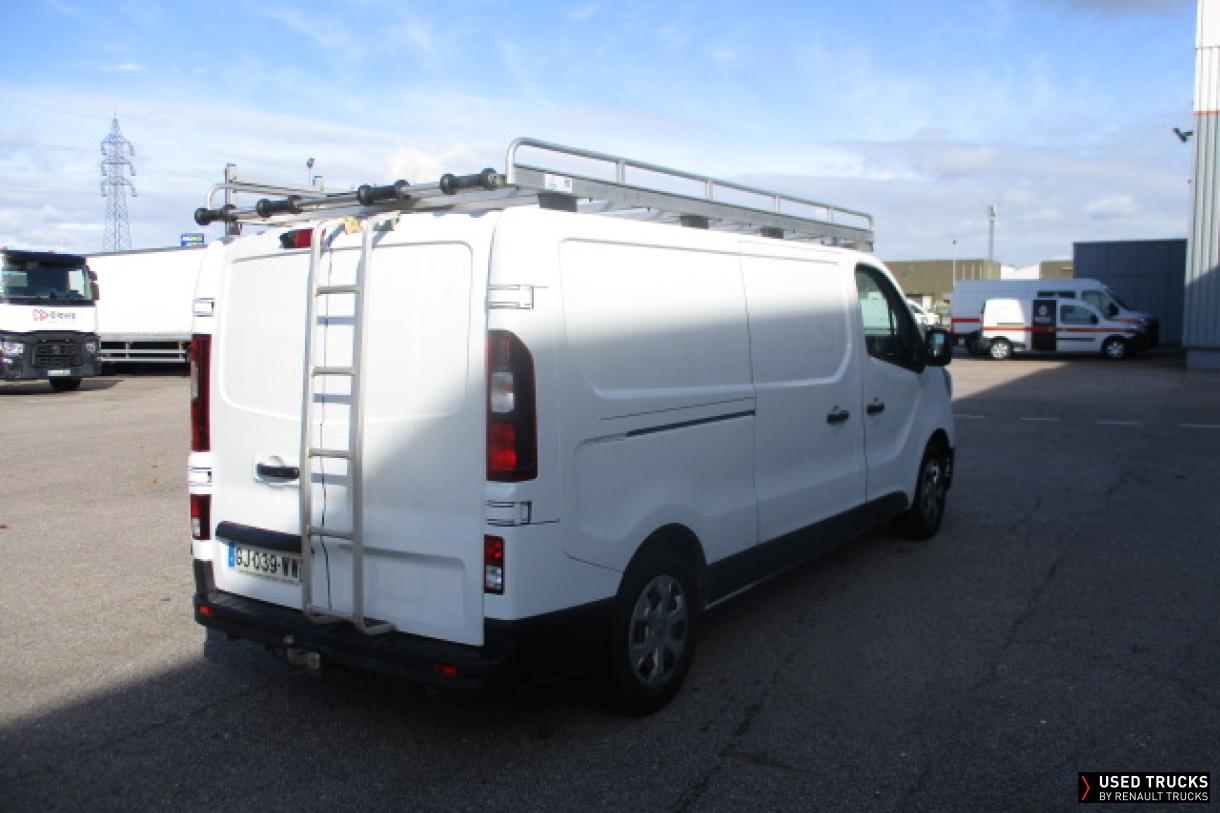 Renault Trucks Trafic 130
