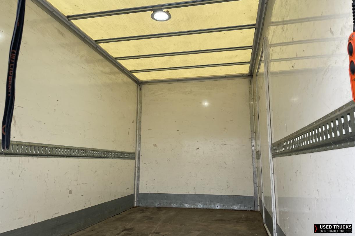 Renault Master 145