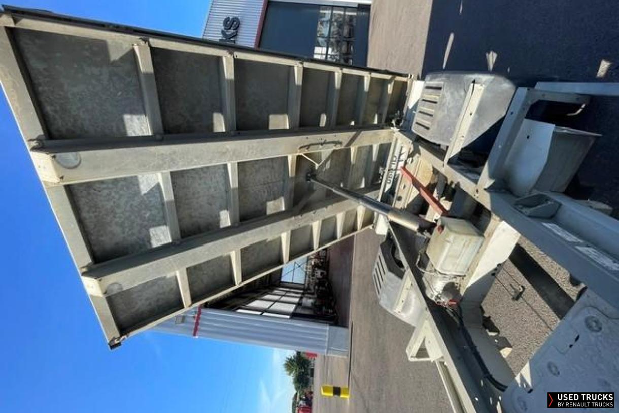 Renault Master 135