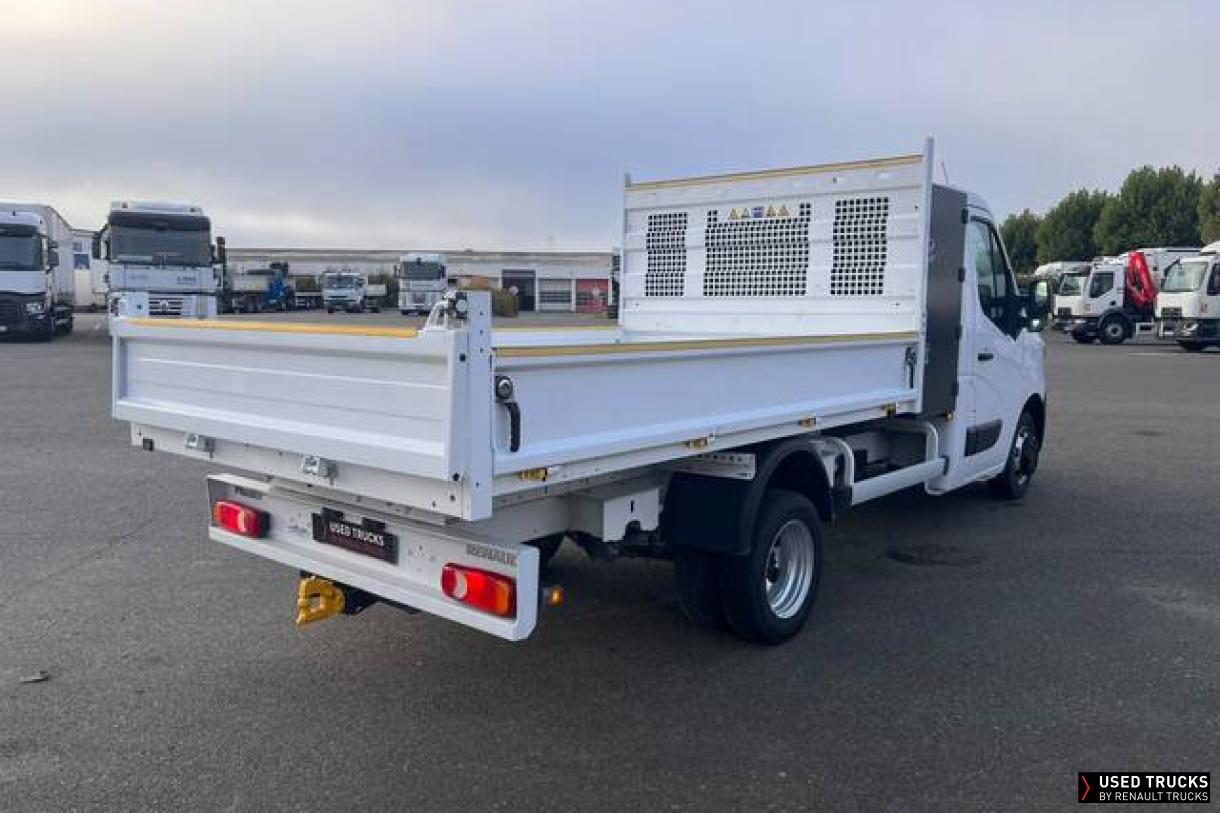 Renault Master 130