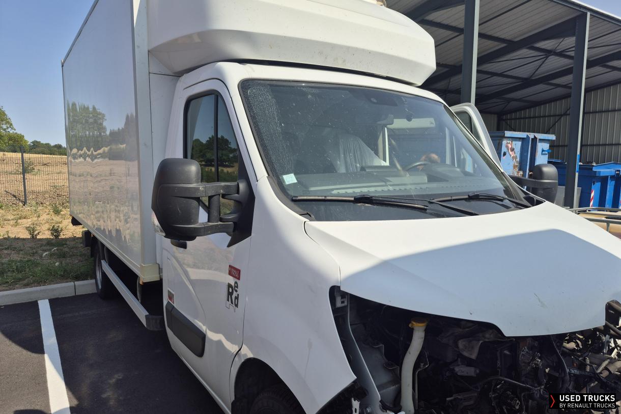Renault Trucks Master 145