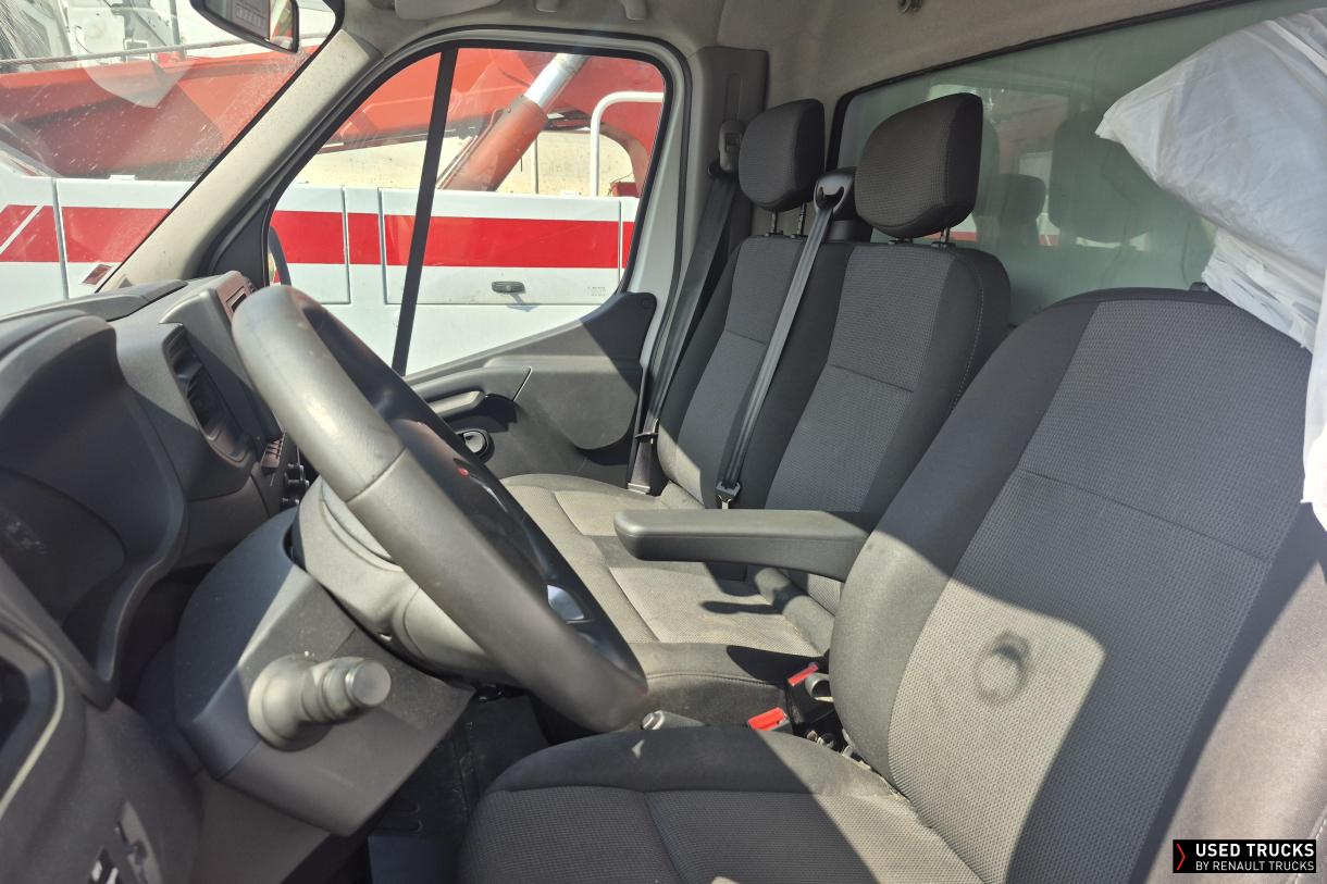 Renault Trucks Master 145