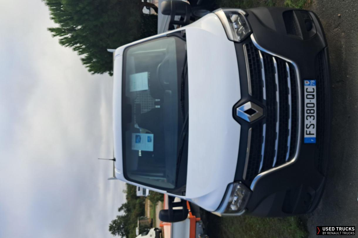 Renault Master 130