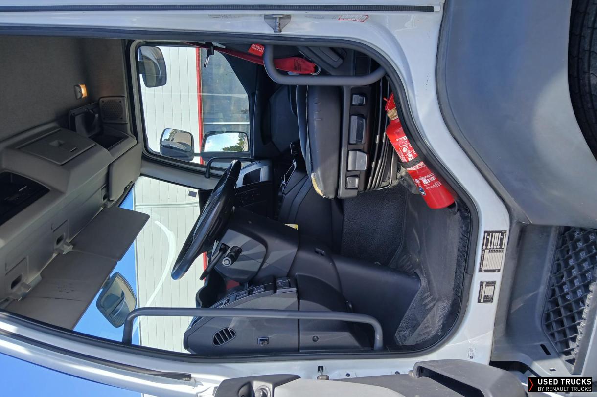 Renault Trucks D 210