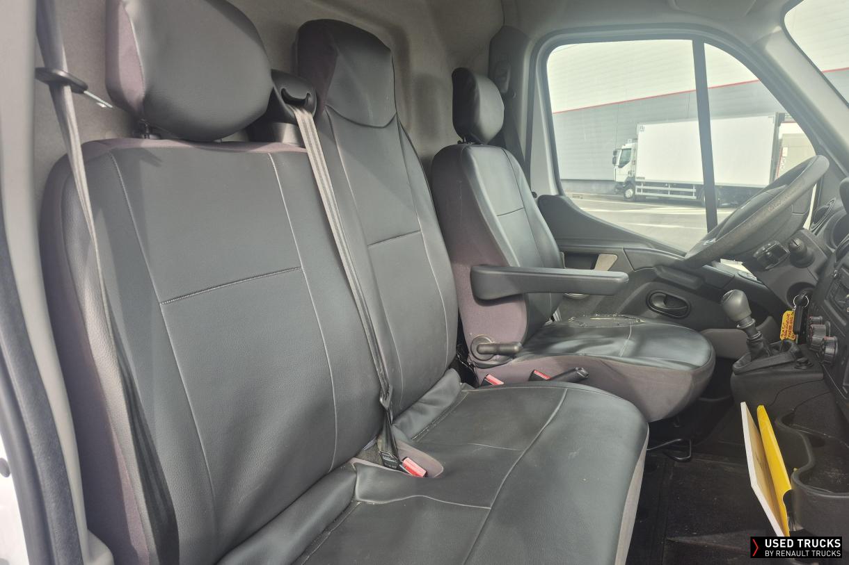 Renault Master 130