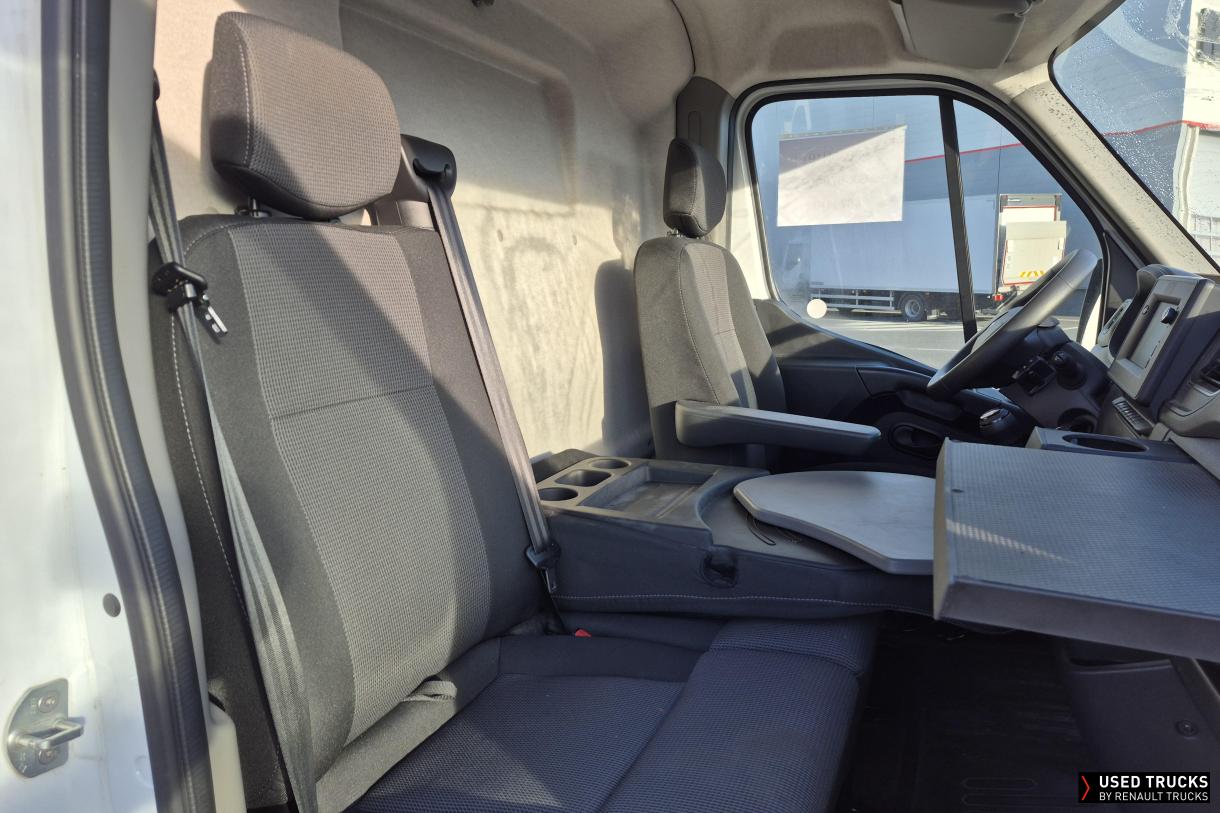 Renault Master 130