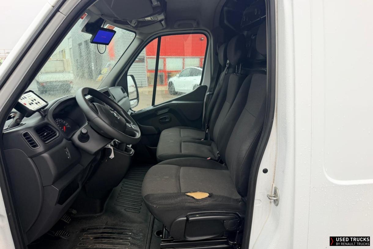 Renault Trucks Master 145