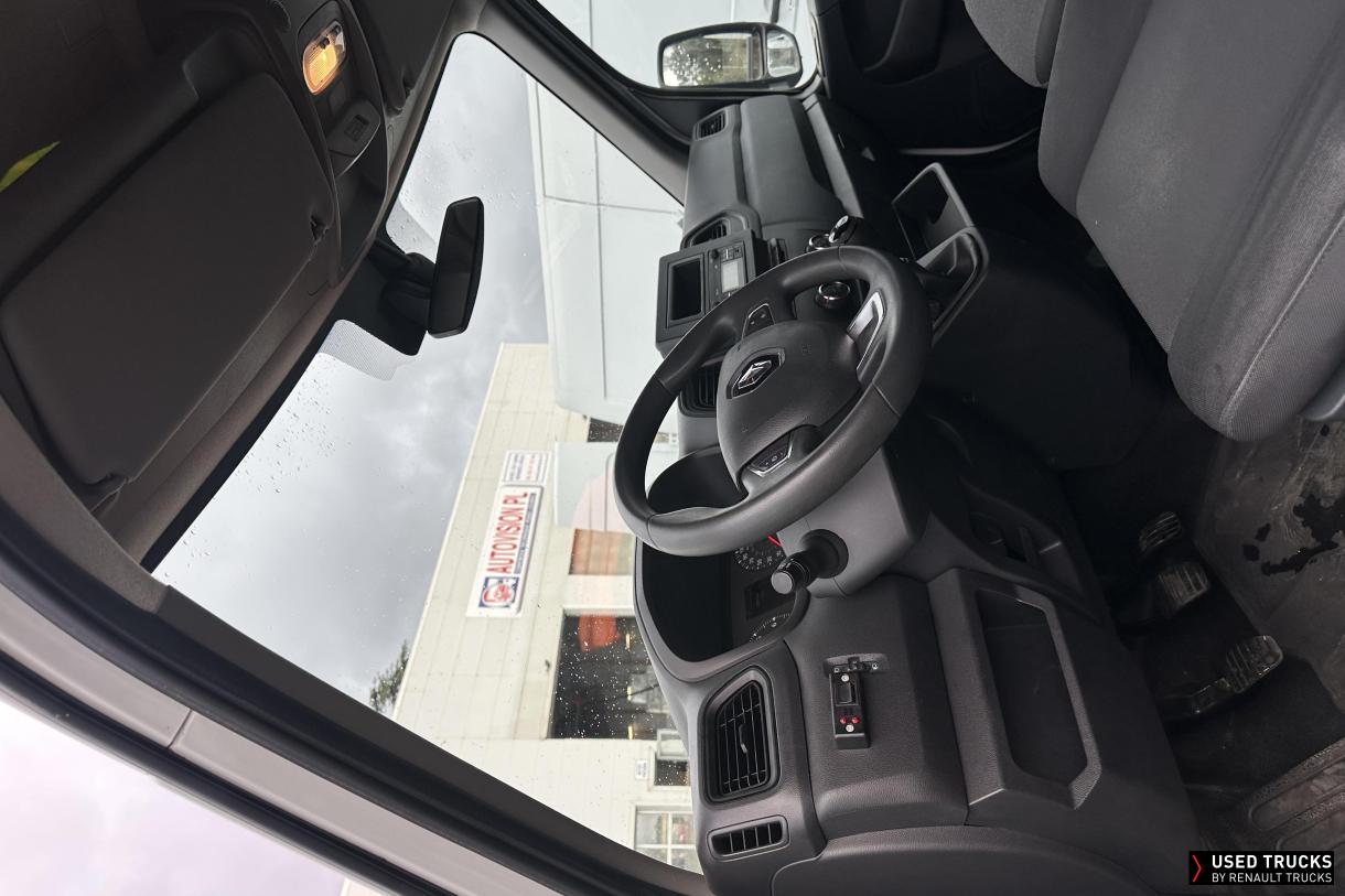 Renault Trucks Master 145