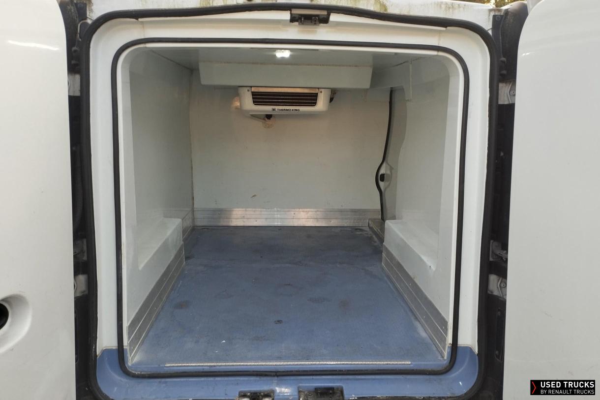 Renault Trafic 120