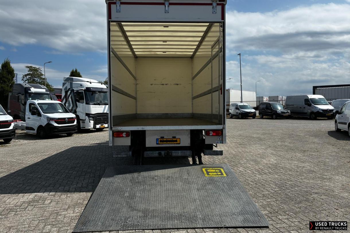 Renault Trucks D 240