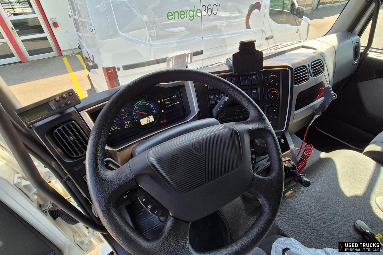 Renault Trucks D Cab 2.1 240