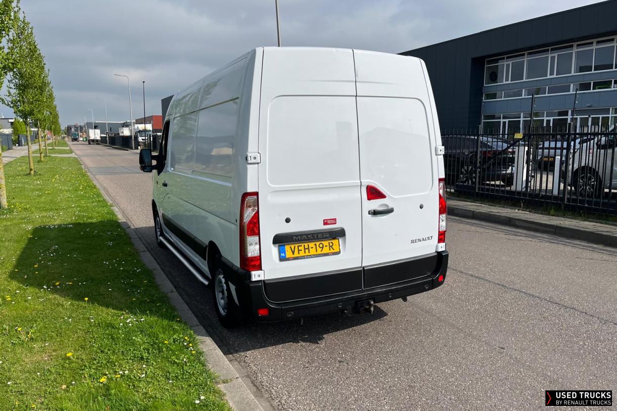 Renault Trucks Master 180