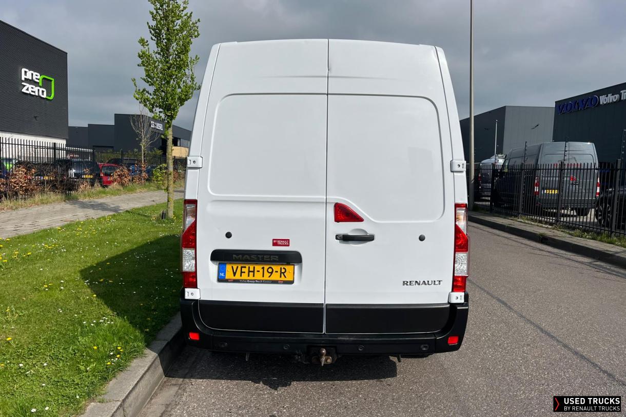 Renault Trucks Master 180